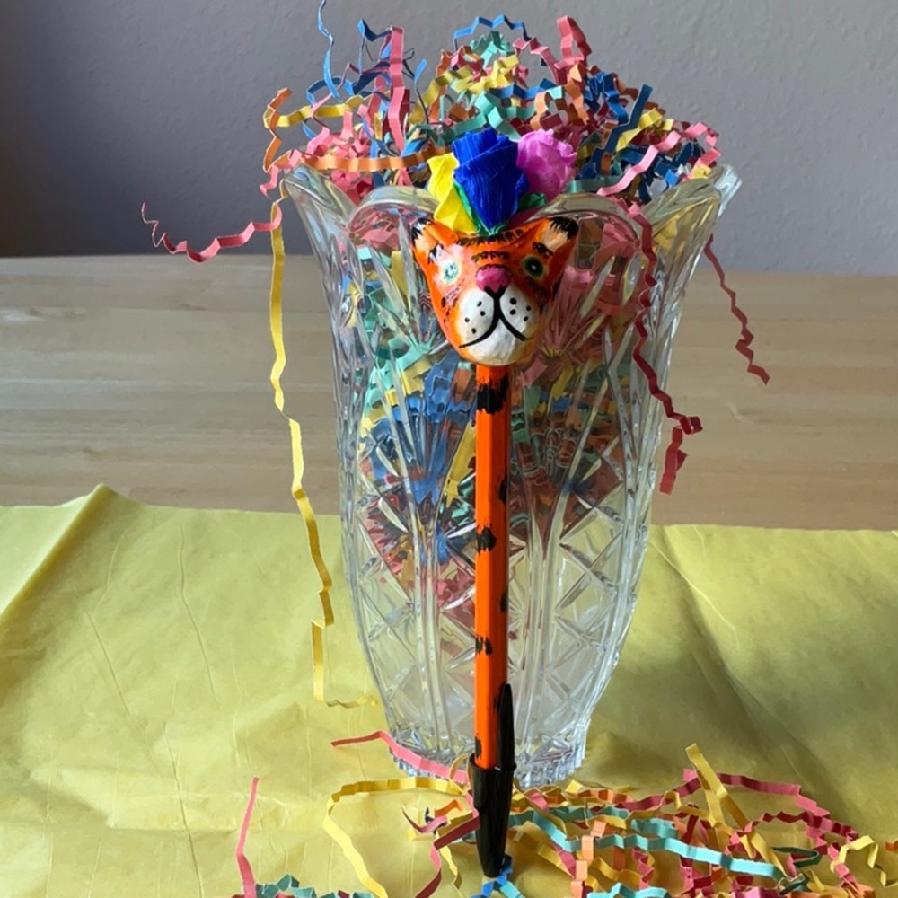 🥑 CONSUELA PAPER MACHE PENS & MARKERS 🥑NWT 🥑 - Picture 9 of 16